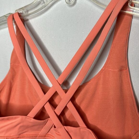 Lululemon Energy Bra For Medium Support. Size 6. B-D Cup. - Picture 3 of 5